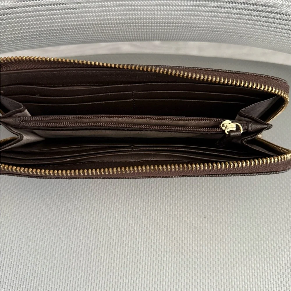 Michael Kors Brown Zip Wallet - Picture 3 of 8